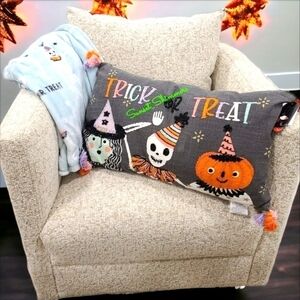 24" Beaded Trick Or Treat  Skeleton Witch Pumpkin Party Hat Halloween Pillow New